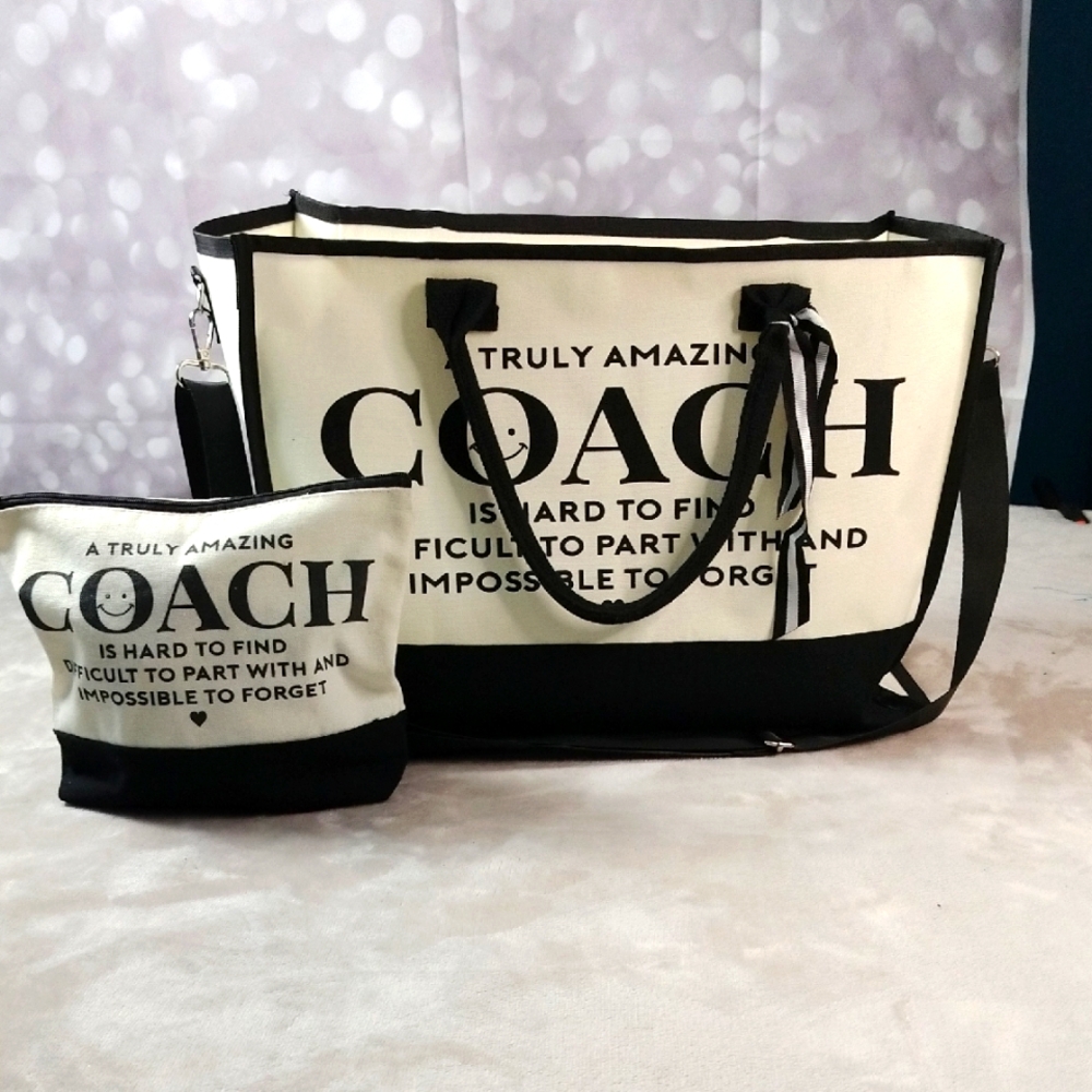 C😊ach Black and Cream Tote Bag Set